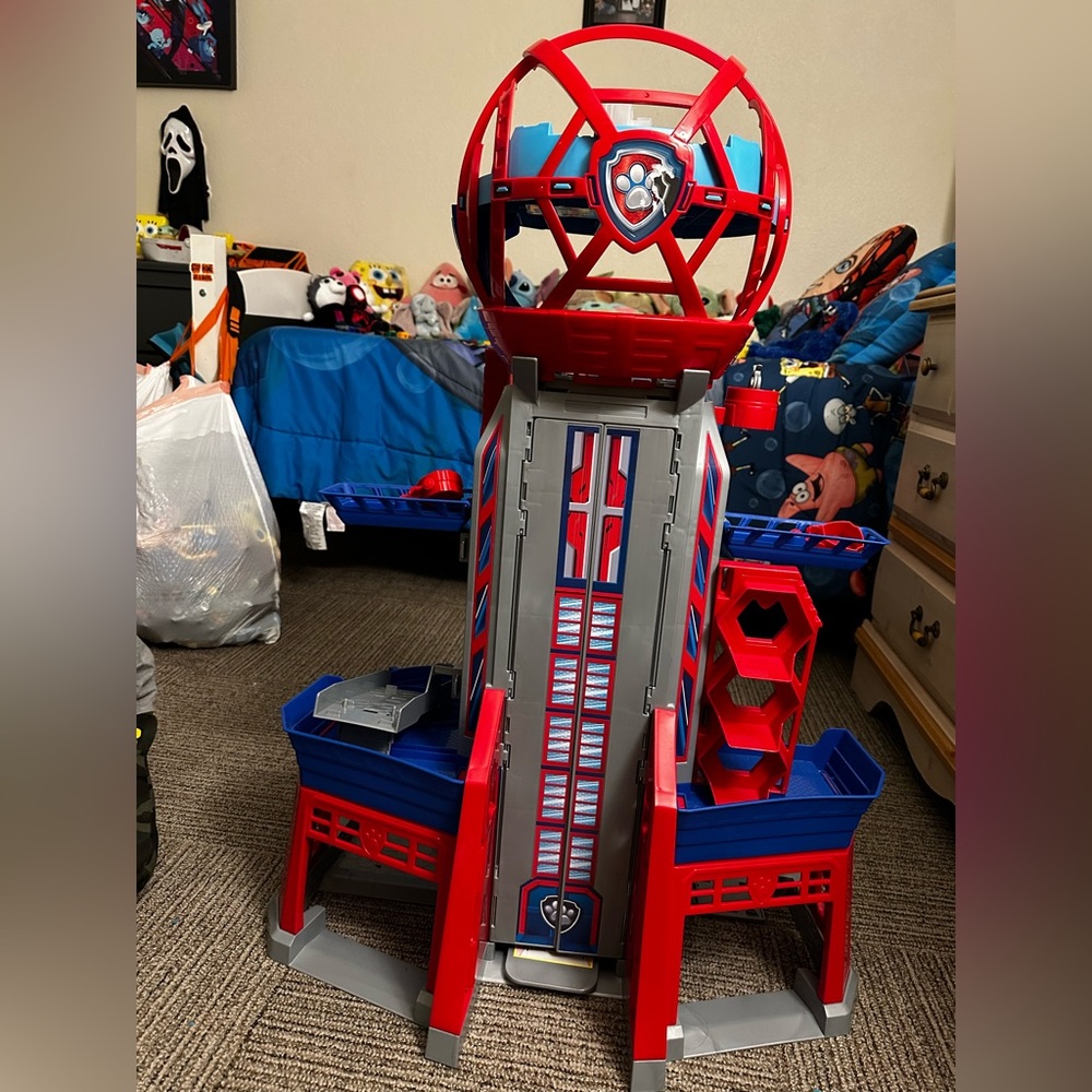 Paw patrol ultimate city tower